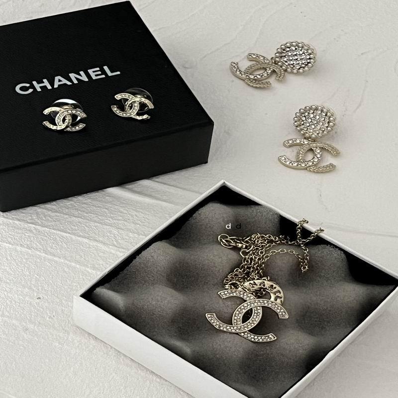 Chanel Earrings 353